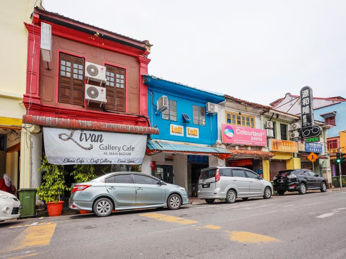 Hotel Spot On 90610 Loft Waterfront Kuching Esterno foto
